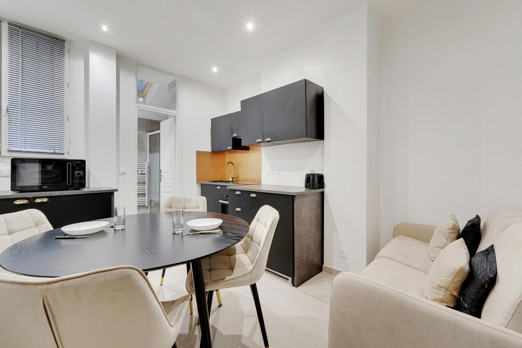 Comfortable Apartment Marx Dormoy باريس المظهر الخارجي الصورة